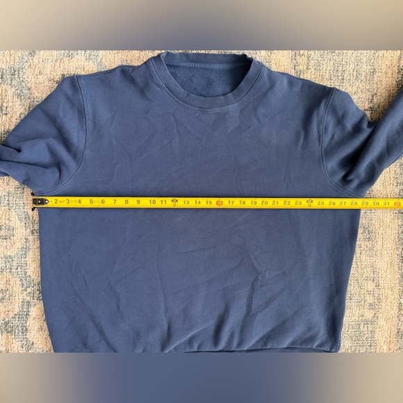 Lululemon Steady State Crew in Blue Twill XL Excellent Condition - Picture 4 of 4